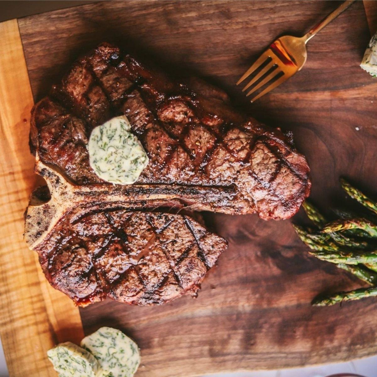 T-Bone Vită (~805 g)